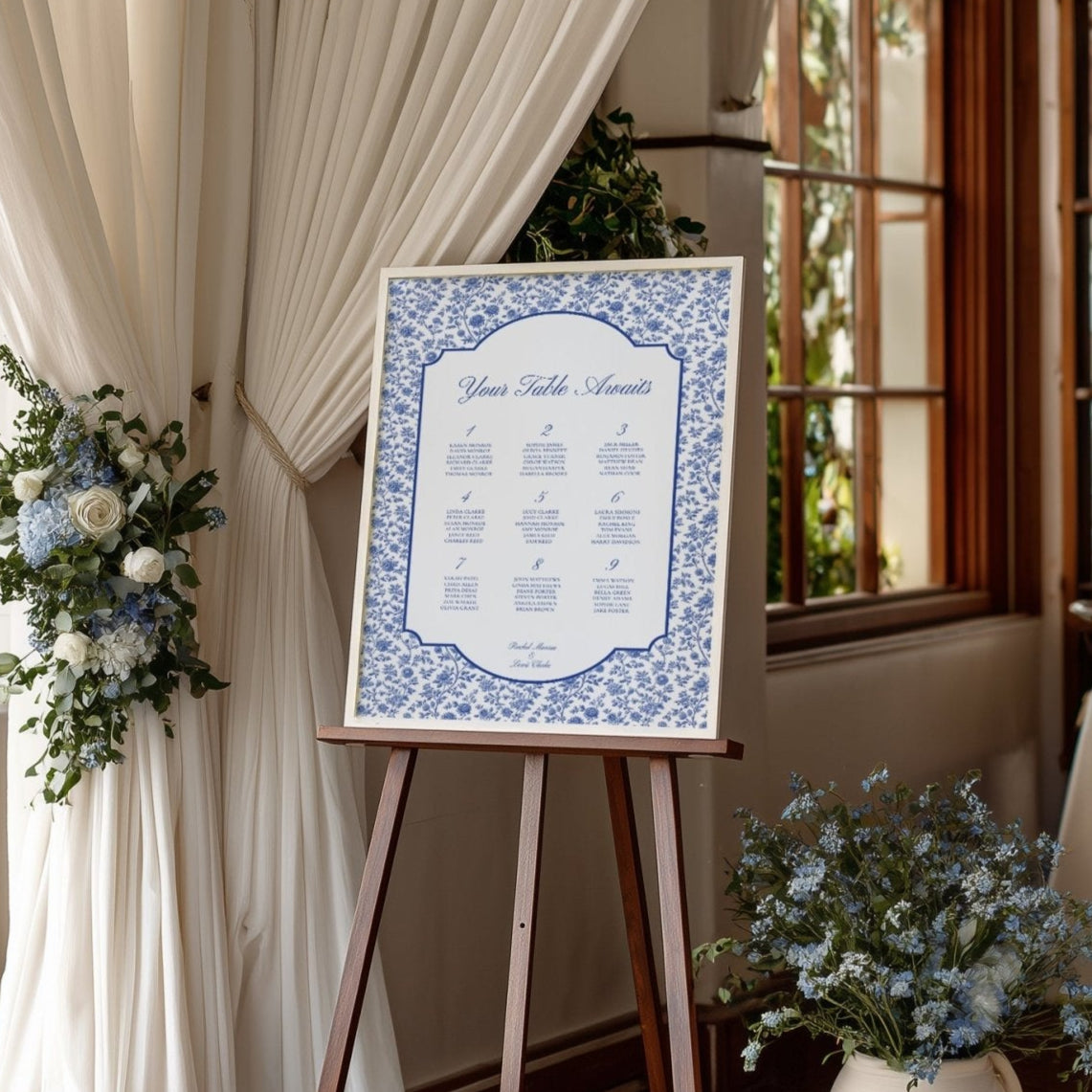 Editable Canva wedding seating plan with elegant blue florals and porcelain-white background – Casa De Cielo suite for timeless weddings